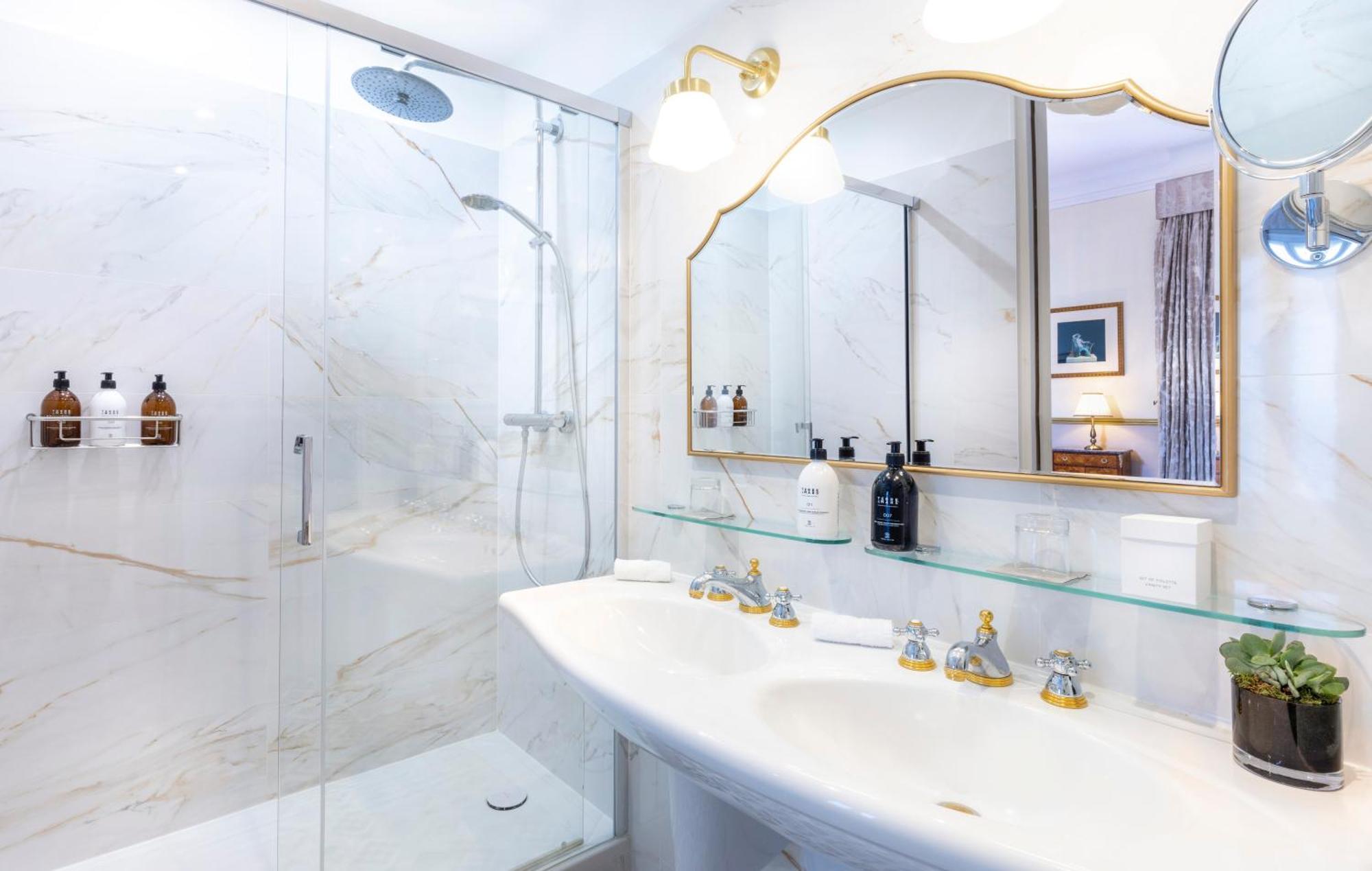 Hotel Claridge Parigi