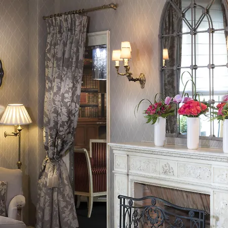 Claridge Hotel