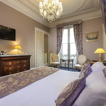 Claridge Hotel 4*