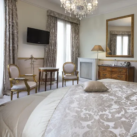 Hotel Claridge 4*